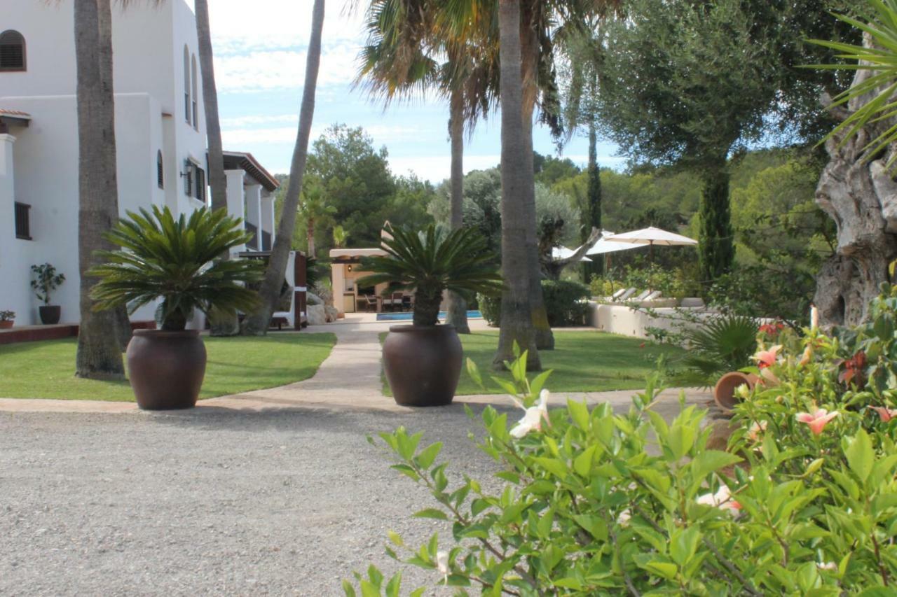 Villa Ca Na Vinya Cala Tarida  Bagian luar foto