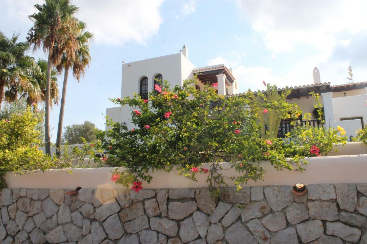Villa Ca Na Vinya Cala Tarida  Bagian luar foto